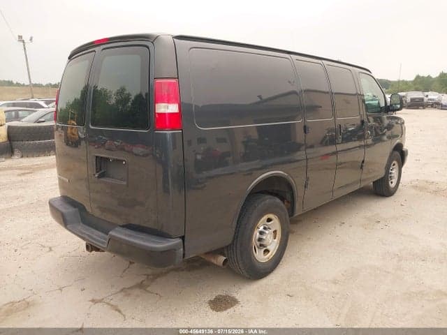 2017 CHEVROLET EXPRESS 2500 WORK VAN 4