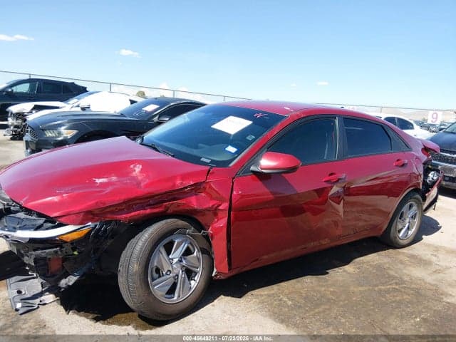 2024 HYUNDAI ELANTRA SE 13