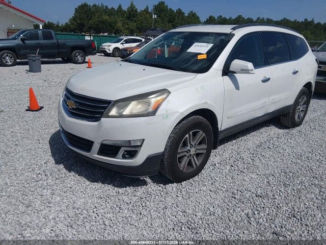 2017 CHEVROLET TRAVERSE LT 2