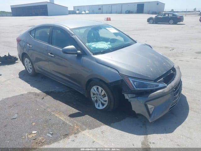 2020 HYUNDAI ELANTRA SE 1