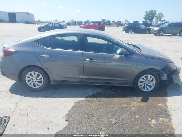 2020 HYUNDAI ELANTRA SE 12