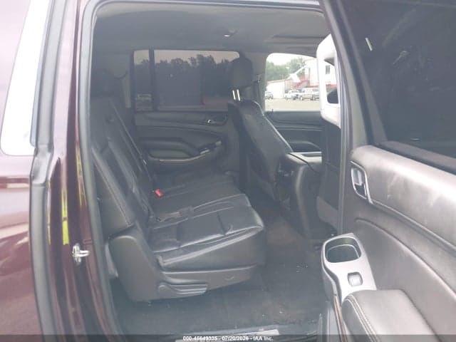 2017 CHEVROLET SUBURBAN LT 8