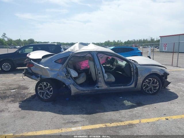 2021 HYUNDAI SONATA SEL 12