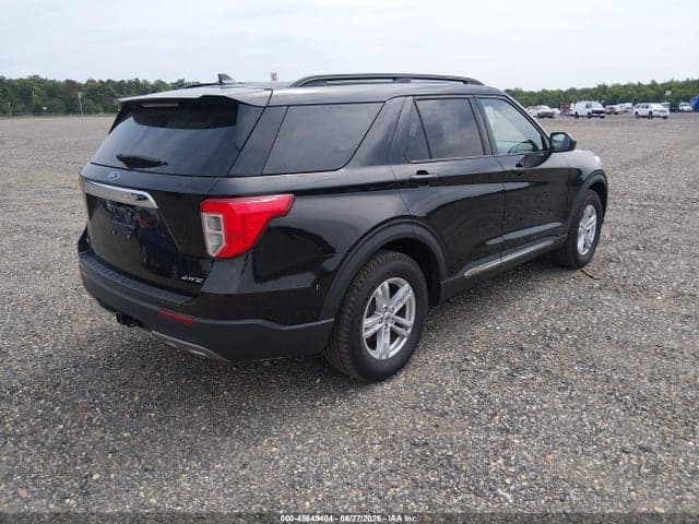 2021 FORD EXPLORER XLT 4