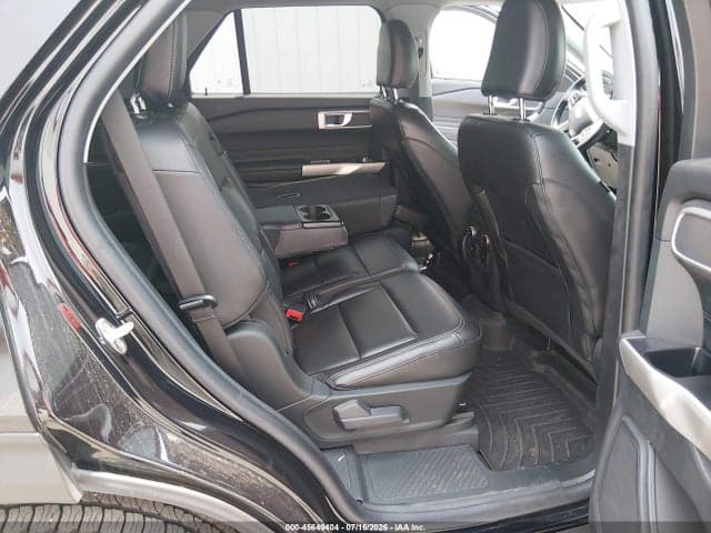 2021 FORD EXPLORER XLT 8