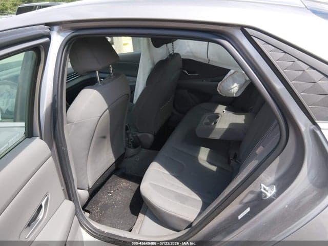 2024 HYUNDAI ELANTRA SEL 8