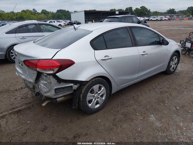 2017 KIA FORTE LX 4