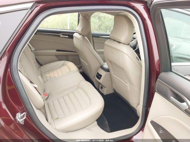 2017 FORD FUSION SE 8
