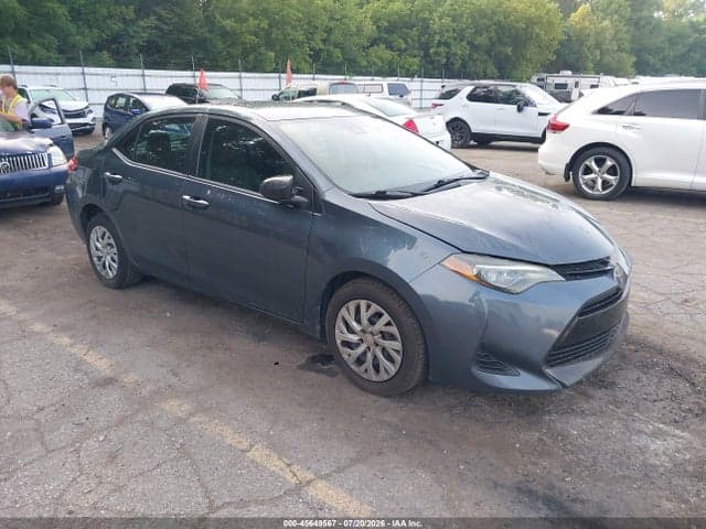 2019 TOYOTA COROLLA LE 1