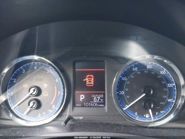 2019 TOYOTA COROLLA LE 7