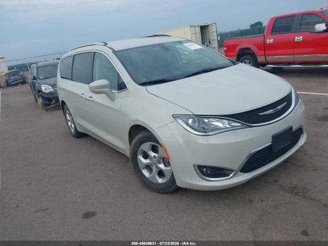 2017 CHRYSLER PACIFICA TOURING-L PLUS 1
