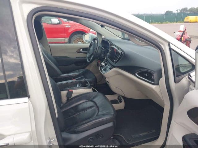 2017 CHRYSLER PACIFICA TOURING-L PLUS 5