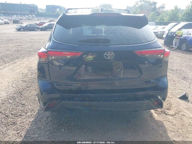2023 TOYOTA HIGHLANDER LE 6