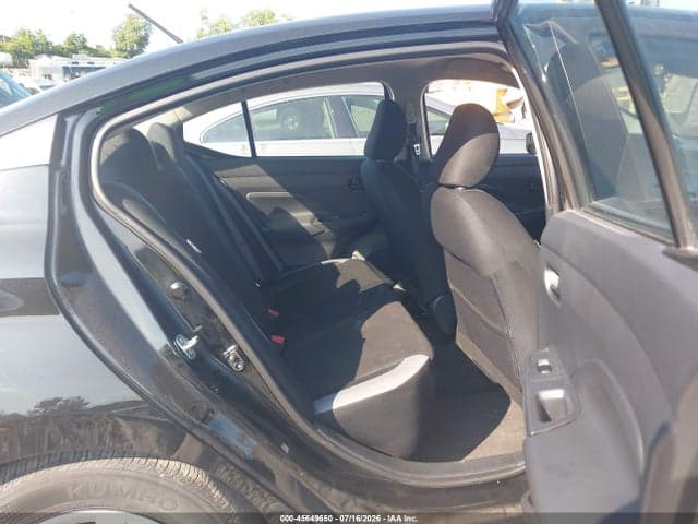 2025 NISSAN VERSA 1.6 S 8