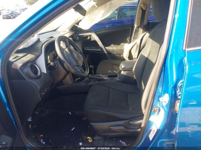 2017 TOYOTA RAV4 LE 5