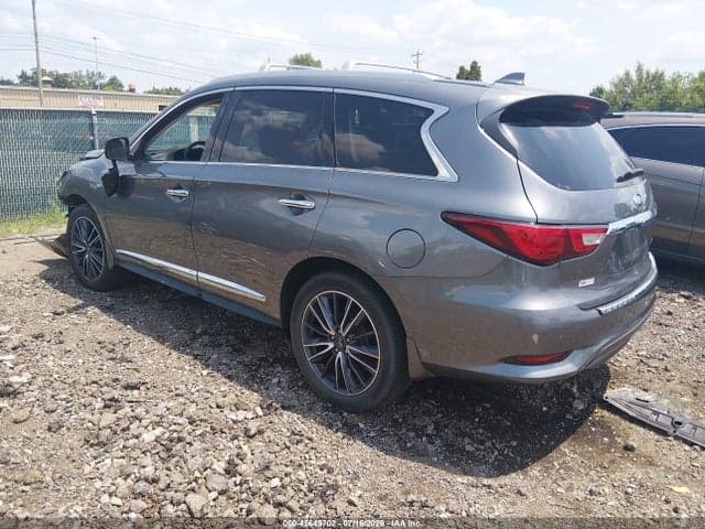 2017 INFINITI QX60 3