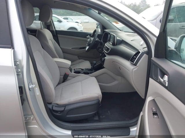 2019 HYUNDAI TUCSON SE 5