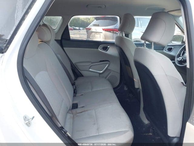 2020 KIA SOUL LX 8