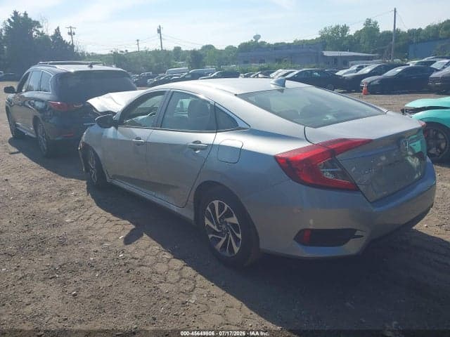2018 HONDA CIVIC EX 3