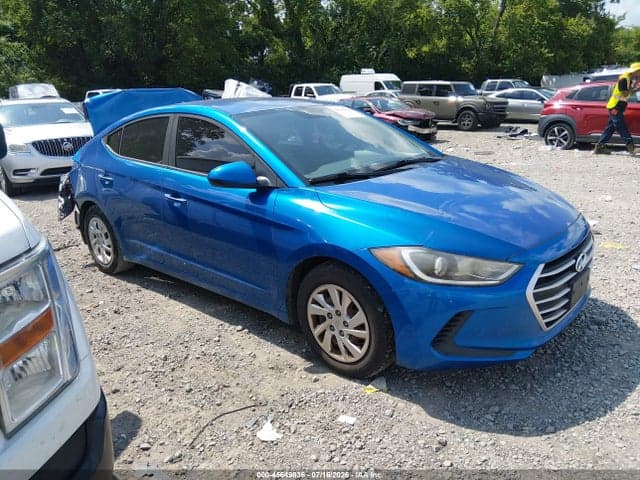 2017 HYUNDAI ELANTRA SE 1