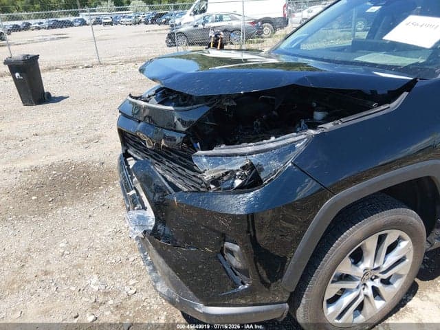 2023 TOYOTA RAV4 XLE PREMIUM 6