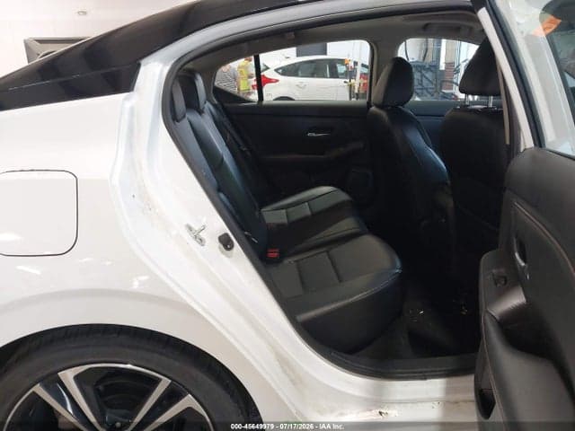 2023 NISSAN SENTRA SR XTRONIC CVT 8