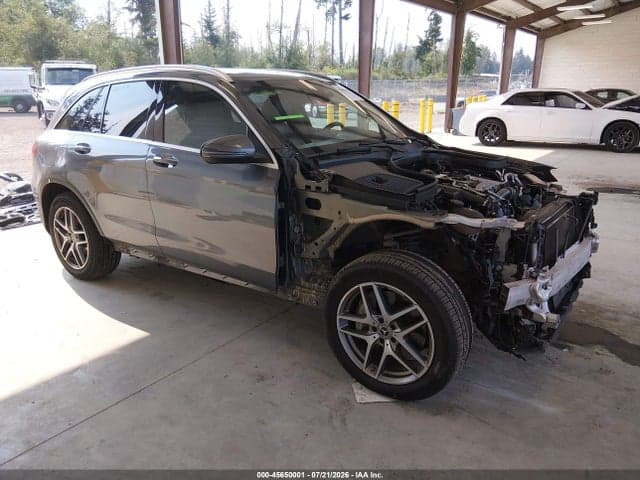 2017 MERCEDES-BENZ GLC 300 4MATIC - 1