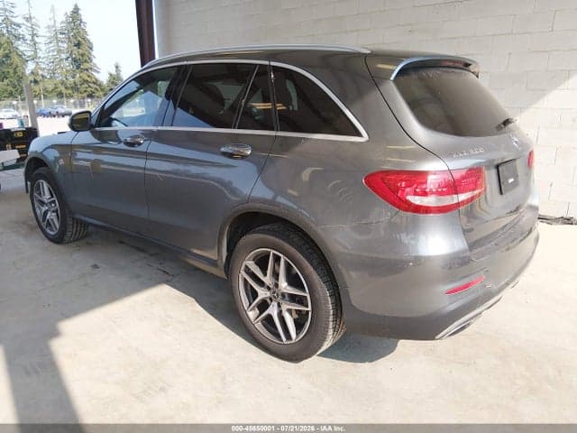 2017 MERCEDES-BENZ GLC 300 4MATIC 3