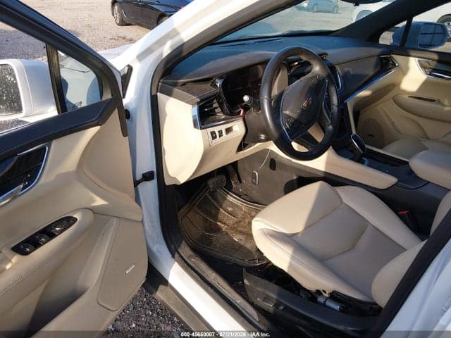 2017 CADILLAC XT5 STANDARD 21