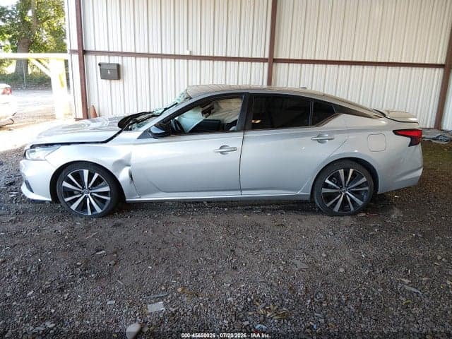 2022 NISSAN ALTIMA SR FWD 14