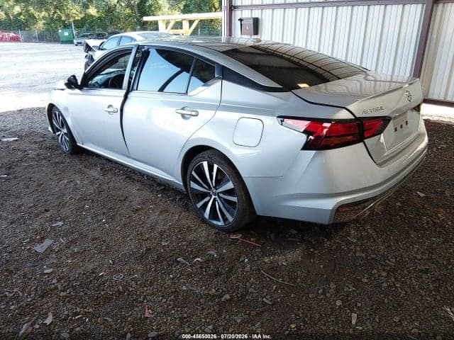 2022 NISSAN ALTIMA SR FWD 3
