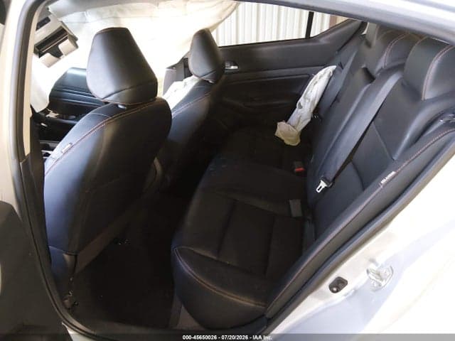 2022 NISSAN ALTIMA SR FWD 8