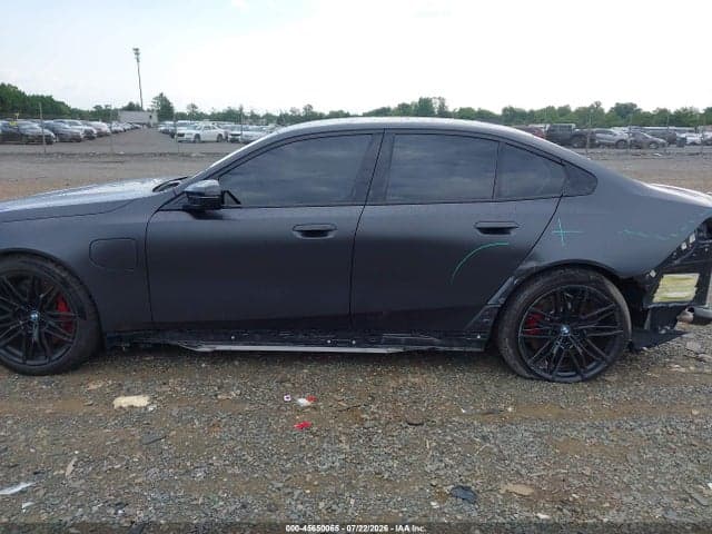 2026 BMW M5 15