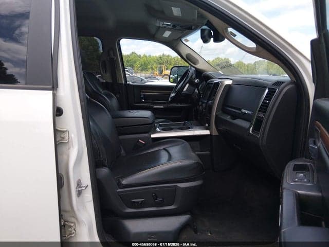 2017 RAM 2500 LARAMIE 4X4 6'4 BOX 5