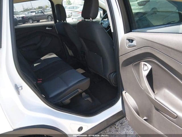 2018 FORD ESCAPE SE 8