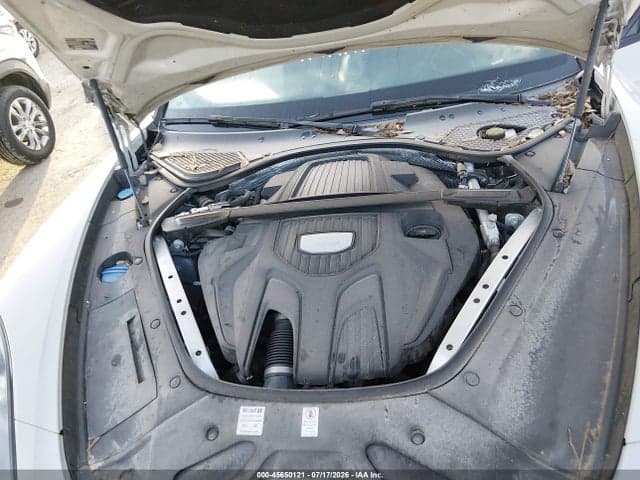 2018 PORSCHE PANAMERA 4 10