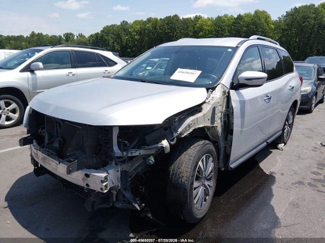 2019 NISSAN PATHFINDER SV 2