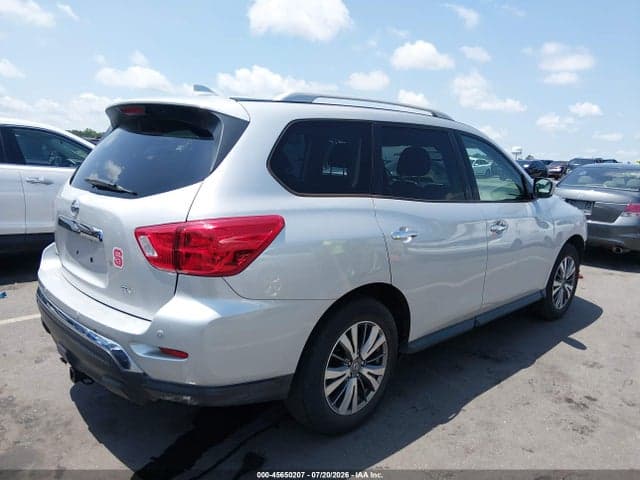 2019 NISSAN PATHFINDER SV 4