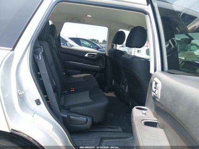 2019 NISSAN PATHFINDER SV 8