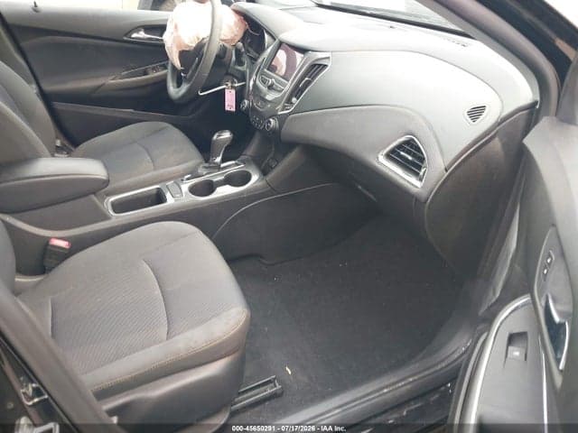 2019 CHEVROLET CRUZE LS 5