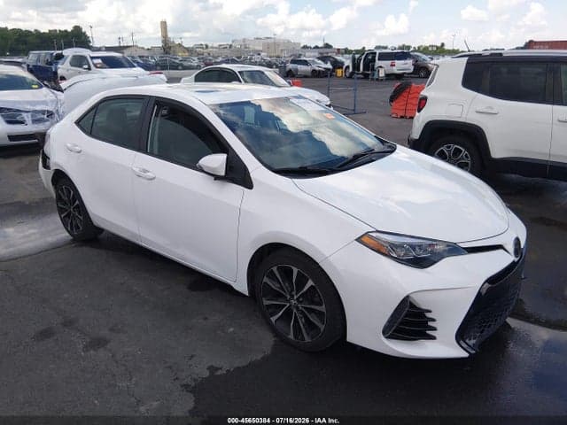 2017 TOYOTA COROLLA XSE 1