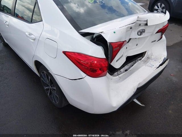 2017 TOYOTA COROLLA XSE 19