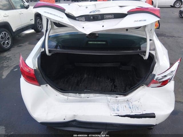 2017 TOYOTA COROLLA XSE 6
