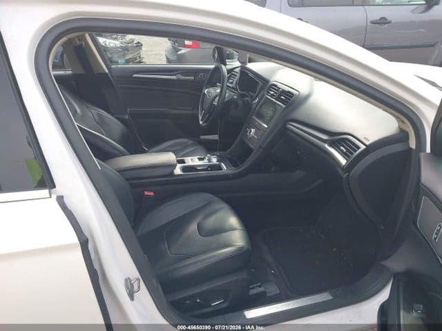 2017 FORD FUSION TITANIUM 5