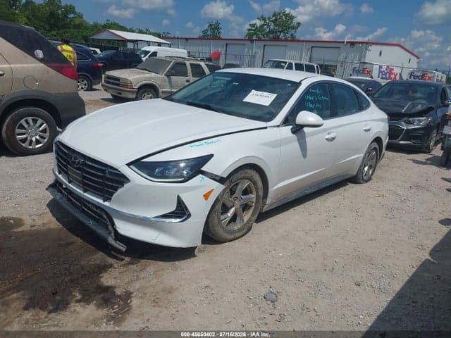 2021 HYUNDAI SONATA SE 2