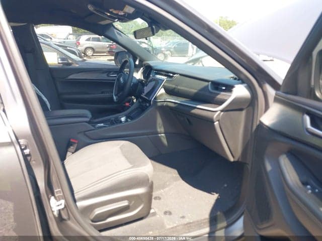 2025 JEEP GRAND CHEROKEE L LAREDO 4X2 5