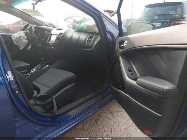 2017 KIA FORTE S 5
