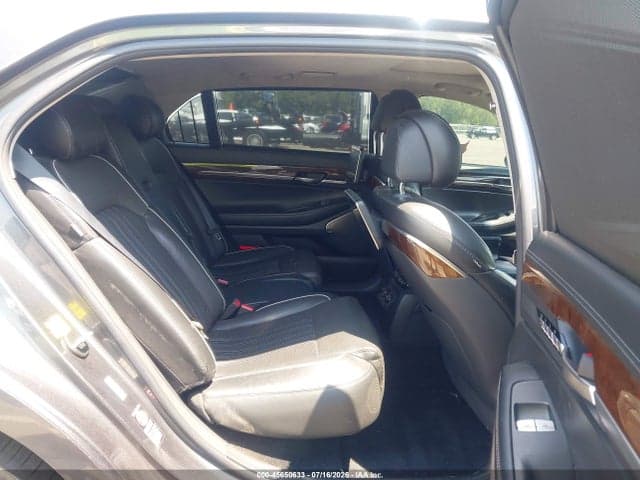 2018 GENESIS G90 5.0 ULTIMATE 8