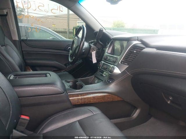 2019 CHEVROLET TAHOE LT 5
