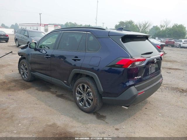 2025 TOYOTA RAV4 HYBRID XLE PREMIUM 3